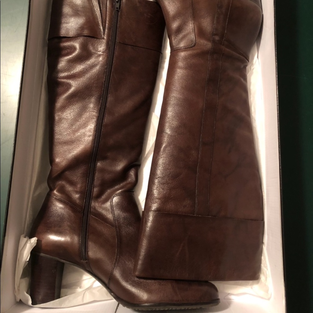 Talbots Wheaton Boots in Bittersweet Chocolate